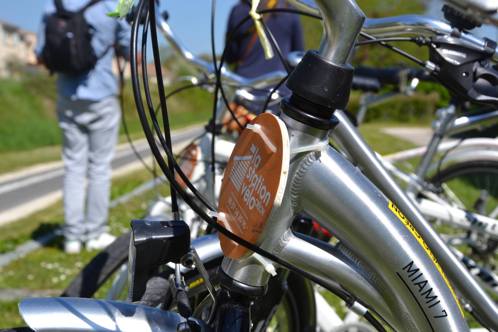 Partez à l’aventure avec Terra Aventura à Créon : Une chasse aux trésors à vélo à travers les paysages pittoresques de l’Entre-Deux-Mers. #TerraAventuraCréon