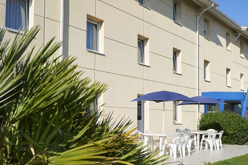 Chambre hôtel Familiale pour 5 personnes à Bordeaux Créon