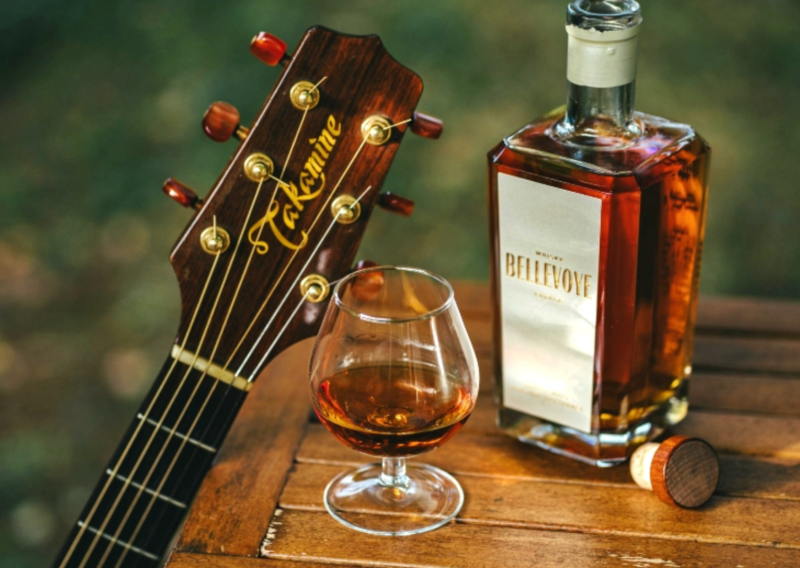 Chez Titut, restaurant incontournable de Créon : Découvrez une cuisine moderne à deux pas de l’Hôtel ATENA, parfaite pour vos séjours gourmands en Entre-Deux-Mers. #ChezTitut #HôtelAtena